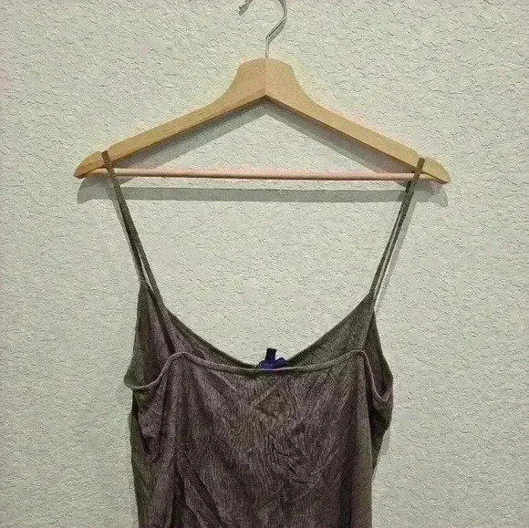 Brown crop spaghetti top - Picture 5 of 5